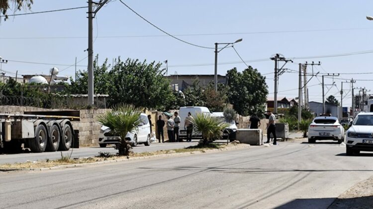 Pompalı tüfekle oynarken kendini vurdu; ağır yaralandı