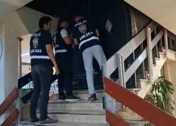 Ankara'da müstehcenlik soruşturmasında 7 kişinin tutuklandığını gece kulubü kapatıldı