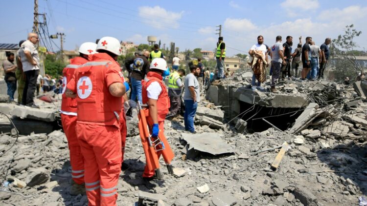 İsrail'in Lübnan'a saldırılarında Ekim 2023'ten bu yana can kaybı 8 bin 915'e yükseldi