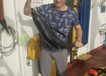 Rusya açıklarında saldırıya uğrayan gemide ölen aşçının amcası, aralarındaki son konuşmayı anlattı