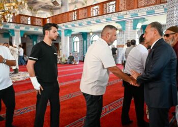 6 kişinin yaralandığı silahlı kavga sonra aralarında husumet oluşan 2 aile barıştırıldı