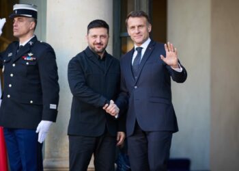 Macron ve Zelenskiy'den hava savunması ve ortak füze üretimi görüşmesi