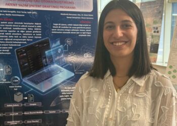 Üniversite öğrencileri, yapay zeka destekli patent yazım programı geliştirdi