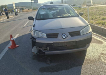 Otomobille çarpışan elektrikli bisikletin sürücüsü öldü