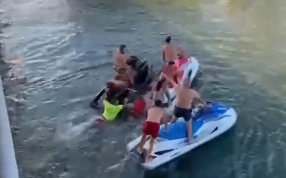 Jet ski, köprünün ayağına çarptı: 1 ölü, 1 yaralı