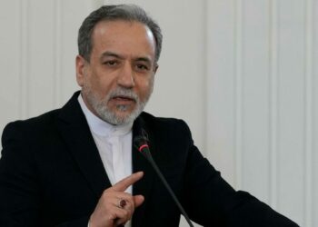 İran'dan ABD'nin 'ekonomik savaş' ilanına yanıt