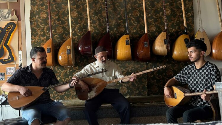 3 kuşak bağlama tutkusu