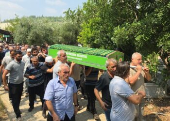 Denizde boğulan 16 yaşındaki Kerem Can, son yolculuğuna uğurlandı
