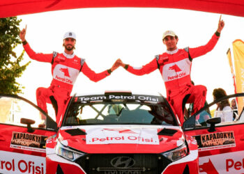 Team Petrol Ofisi pilotları Kapadokya’da birinci oldu