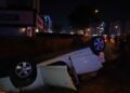 Bursa'da otomobil araziye savrulup takla attı: 5 yaralı