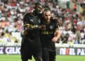 Manisa FK Sivas'ta puanı kaptı