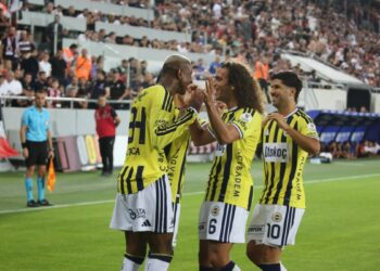 Fenerbahçe, Şampiyonlar Ligi için sahaya çıkıyor