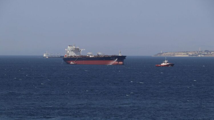 Çanakkale'de tanker arızası
