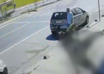 Sultangazi'de işçinin 3'üncü kattan düştüğü anlar kamerada
