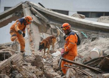 Kolombiya'da 7.4 büyüklüğündeki depremde hayatını kaybedenlerin sayısı 331'e yükseldi