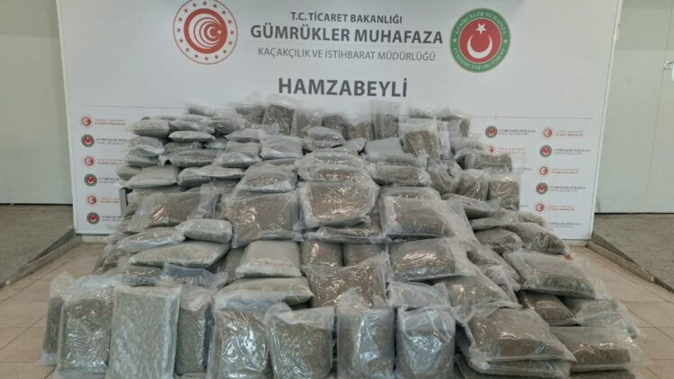 Hamzabeyli Gümrük Kapısı'nda 288 kilo esrar ele geçirildi