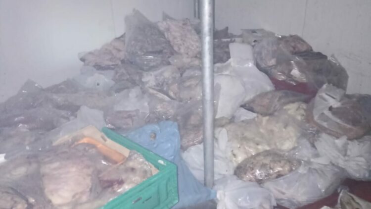 Bodrum’da 400 kilo bozuk ete el konuldu