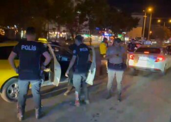 Bursa’da yapılan denetimlerde aranan 9 kişi yakalandı