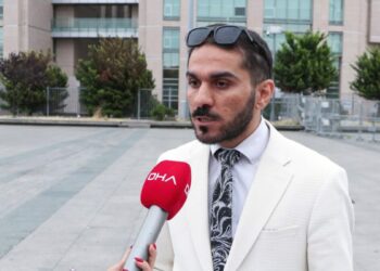 Evlenmek istediği kızın babası tarafından dolandırıldığını öne sürüp, alacağını isterken tutuklandı
