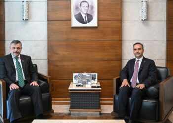 Bakanlar Kacır ve Çiftçi bir araya geldi