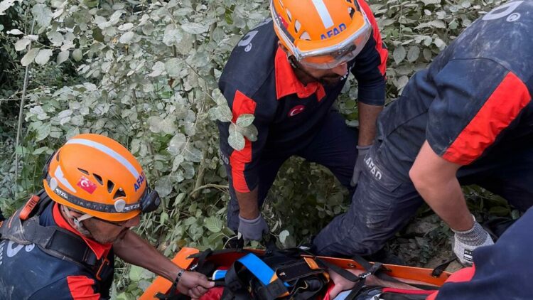Çarpışan 2 ATV’den biri uçuruma devrildi; 2 yaralı