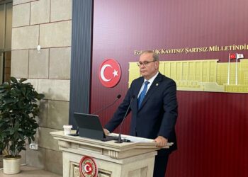 CHP'li Öztrak: Çerçeve yasanın çıkmasını şartlı bir başlangıç olarak görüyoruz