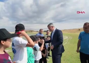 Edirne'de gölete 5 bin sazan yavrusu bırakıldı