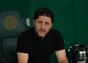 Fatih Tekke: Şimdi dün akşamın üzerine bir çizgi çekip önümüze bakma zamanı