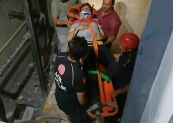 Ankara'da asansör boşluğuna düşen çocuk ağır yaralandı
