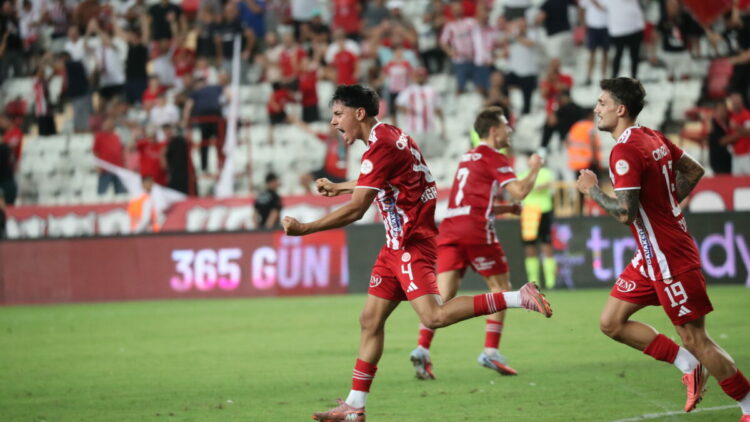 Antalyaspor - Sarıyer: 1-2