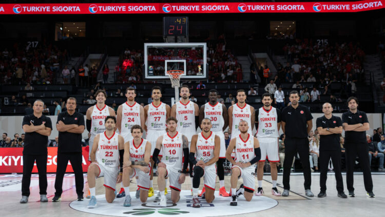 A Milli Erkek Basketbol Takımı, Litvanya’yı farklı yenerek ikinci tura galibiyetle başladı