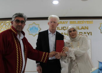 Golbol oynarken tanışan görme engelli çiftin arkadaşlıkları, evlilikle taçlandı