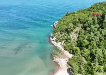 Göçkündemirci Plajı dronla görüntülendi