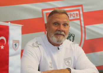 Samsunspor Teknik Direktörü Fink: Çok iyi bir Fenerbahçe’ye karşı oynayacağız