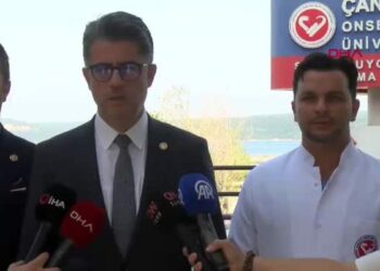Cem Yılmaz'ın doktorundan açıklama: Bir, iki gün içinde de sağlıcakla evine uğurlarız