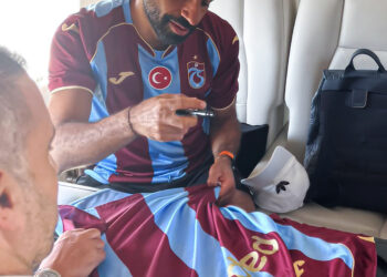 Salah, Trabzonspor formasını giydi