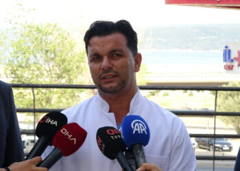 Cem Yılmaz'ın doktorundan açıklama: "Bir, iki gün içinde de sağlıcakla evine uğurlarız"