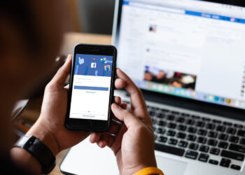 Facebook hesabınıza başkası girmiş olabilir! Hesabınıza giriş yapan cihazları böyle kontrol edebilirsiniz