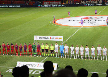 Uzatmalarda hayaller yıkıldı: Mardin 1969 Spor ve Vanspor FK puanları paylaştı