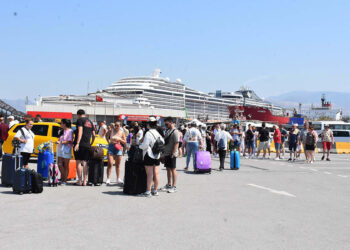 İzmir turizmin kalbi: 6 ayda 583 bin yabancı ziyaretçi