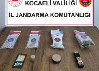 Kocaeli'de uyuşturucu operasyonu: 4 gözaltı