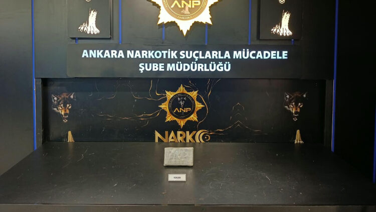 Ankara'da 1 kilo 200 gram kokain ele geçirildi: 3 gözaltı