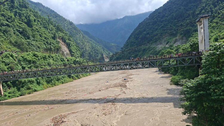 Nepal'deki selde can kaybı 289'a yükseldi