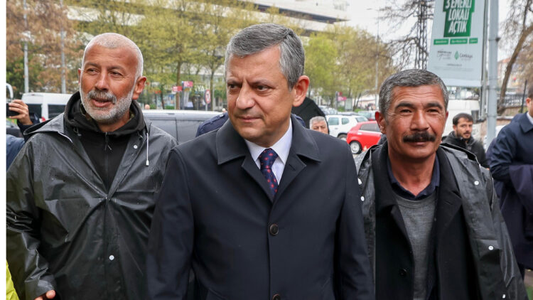 Özgür Özel’den tutuklanan sendikacılar için sert tepki: “Açık bir gözdağıdır”