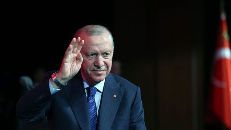Cumhurbaşkanı Erdoğan, Kırgızistan'a gitti