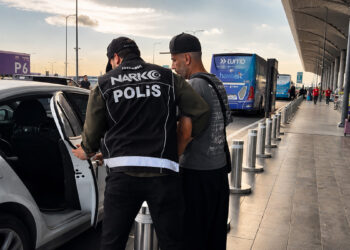 'Manifest' grubunun menajeri Tolga Akış adliyeye sevk edildi