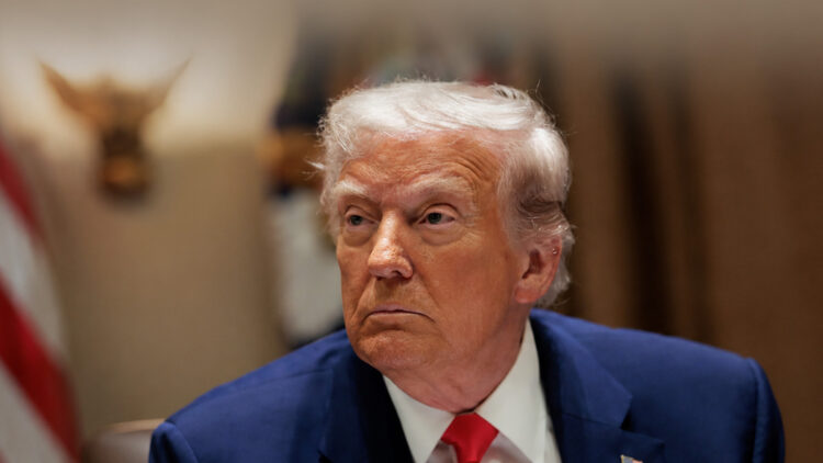Trump'tan gerginliği tırmandıracak sözler: "İran nükleer silaha sahip olmayacak"