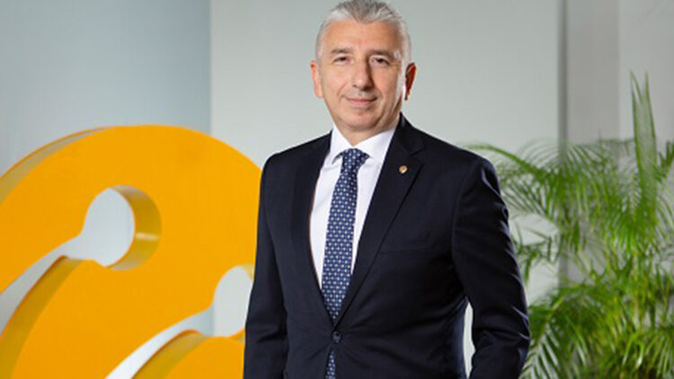 Turkcell Platinum’lular ‘Tarifen Yurt Dışında Geçerli’ özelliğini 15 güne kadar ücretsiz kullanabilecek