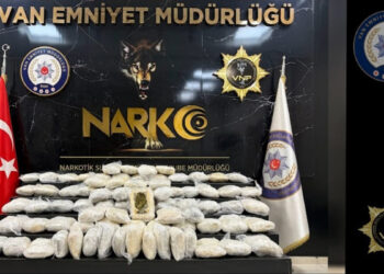 Van’da 48 kilo esrar ele geçirildi: 3 tutuklama