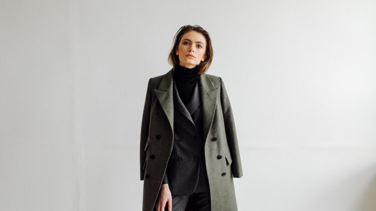 Modern ofis modasında ustalaşın: A’dan Z’ye 'Business casual' kombin ve stil rehberi